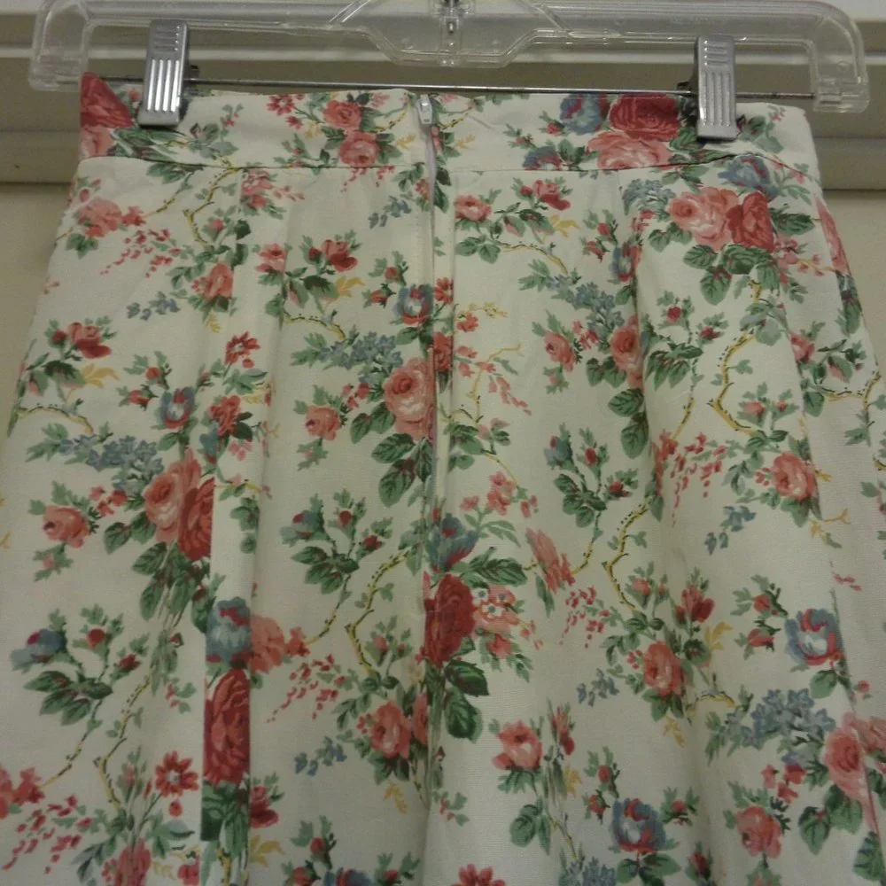 DEMURE 80S SOFT GIRL VINTAGE FRANCINE BOWER TEEN FLOWERS FLARES SKIRT 3/4 - Picture 5 of 5
